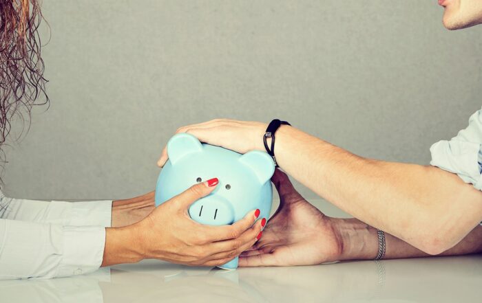 BG-Whats-Worth-Fighting-For-in-a-Divorce-couple-fighting-over-piggy-bank